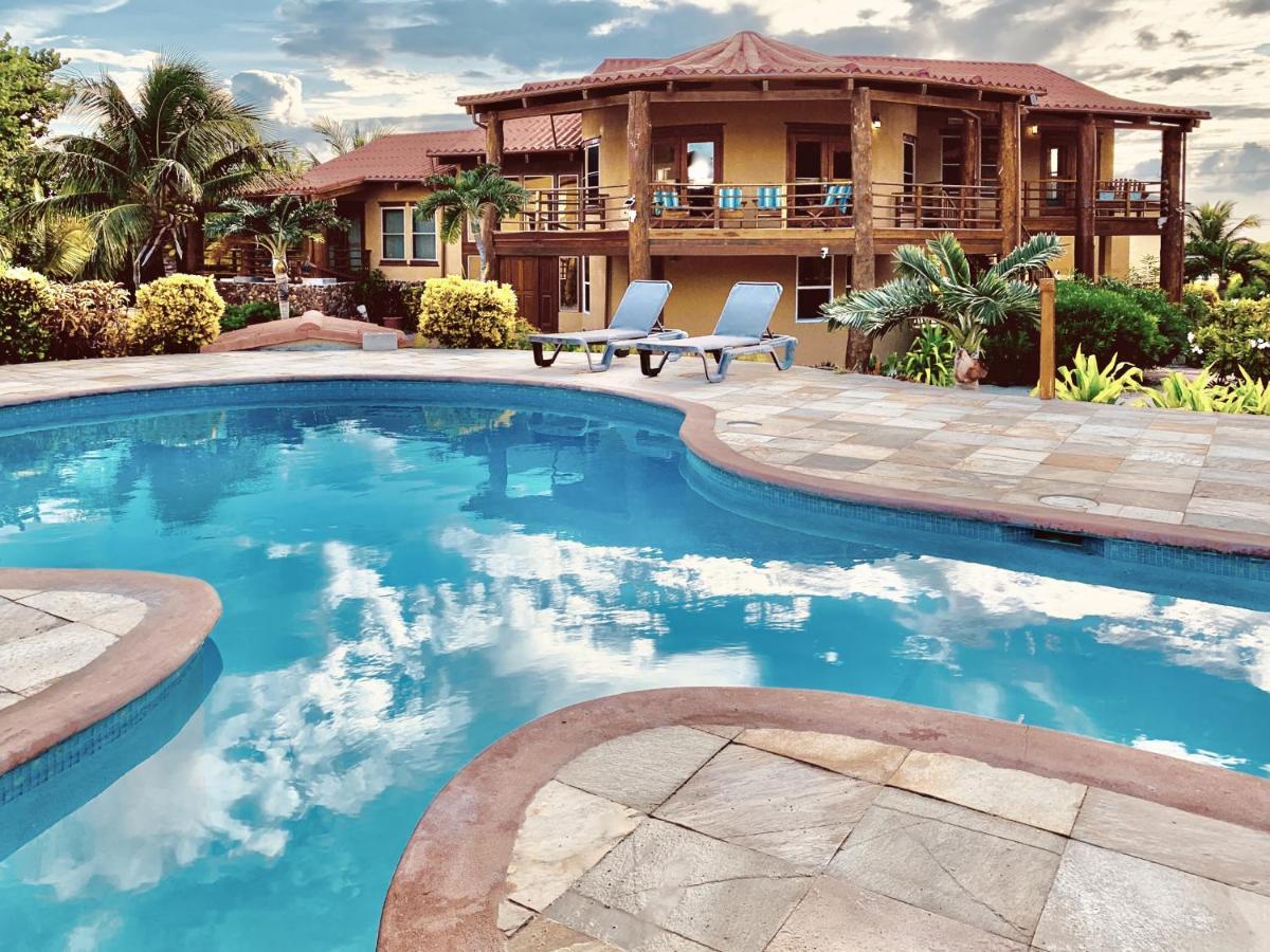 Villa Serenity San Pedro  Kültér fotó