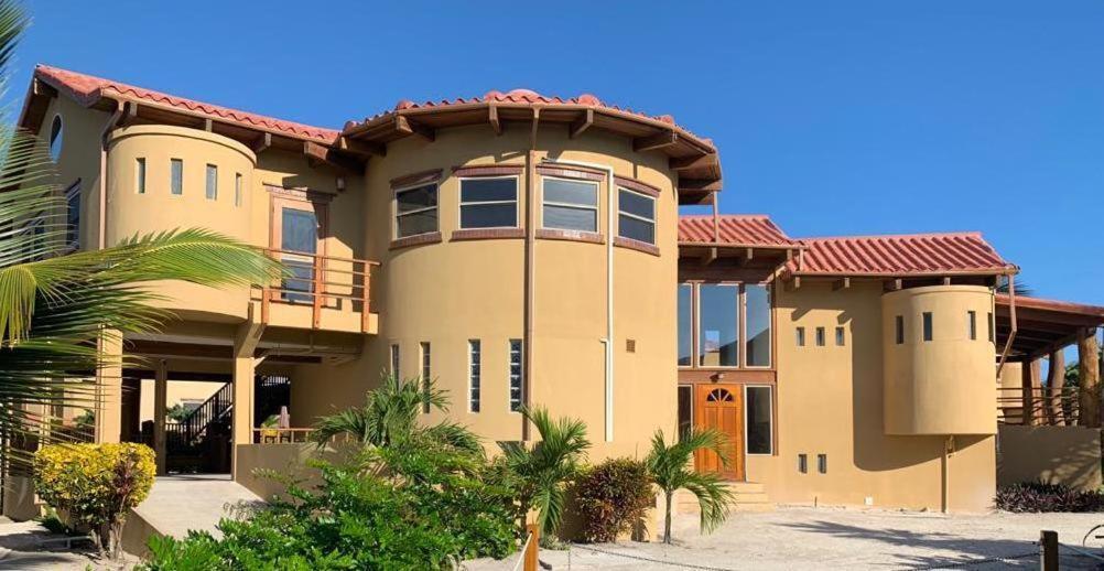Villa Serenity San Pedro  Kültér fotó